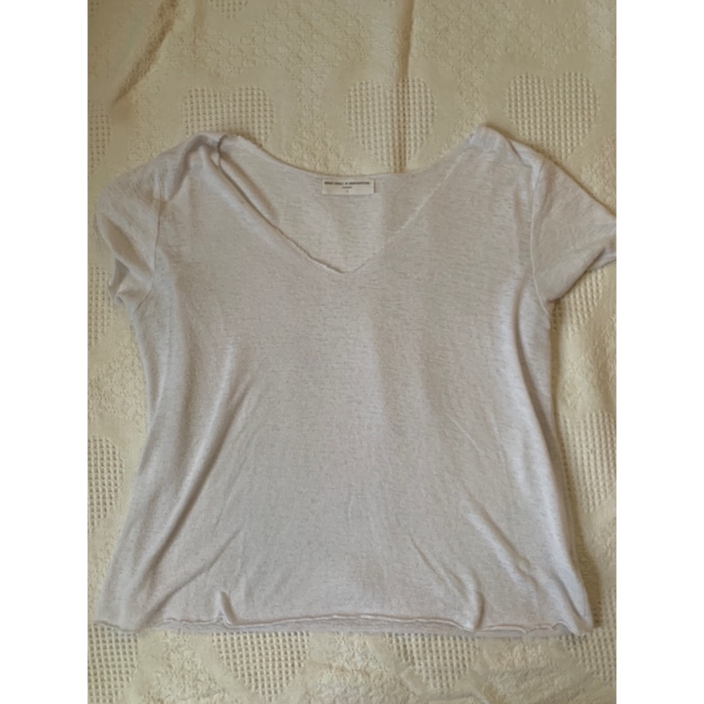 Textured Knit V (White, Size S)